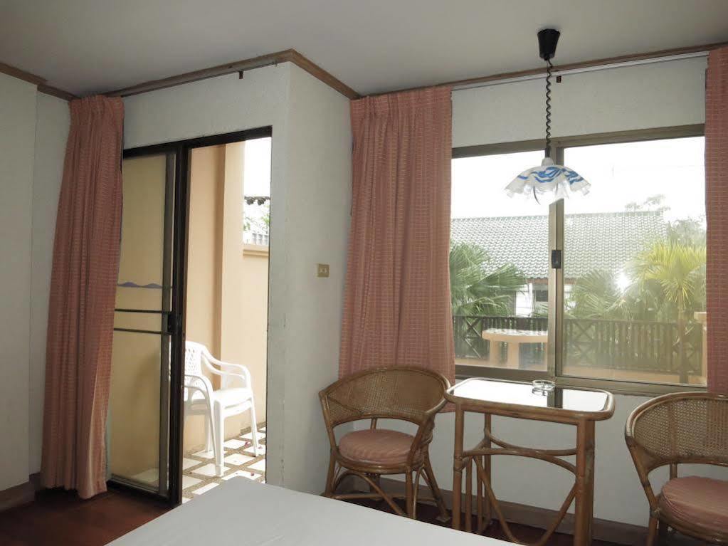 Takiab Beach Resort Hua Hin Exterior photo